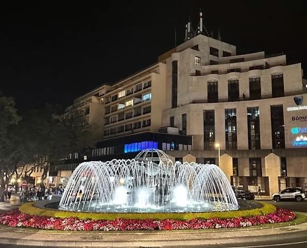 Marina Φουνκάλ